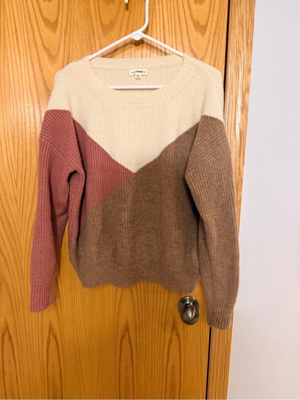 eesome Colorblock Crewneck Sweater - Cream, Dusty Pink & Brown